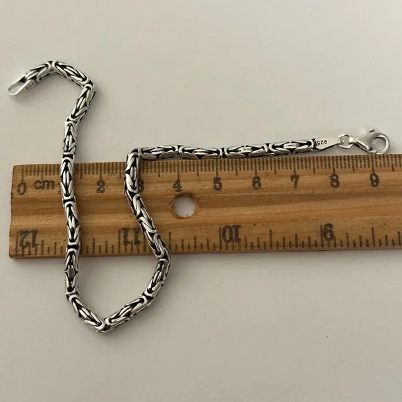 925 Silver 7mm Byzantine bracelet chain 8.75” - Picture 2 of 3